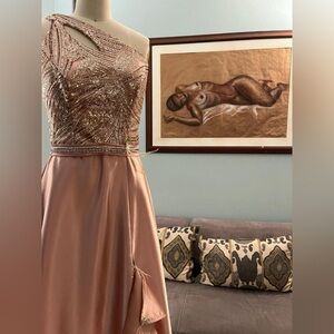 Elegant Beaded Gown in Rose Gold